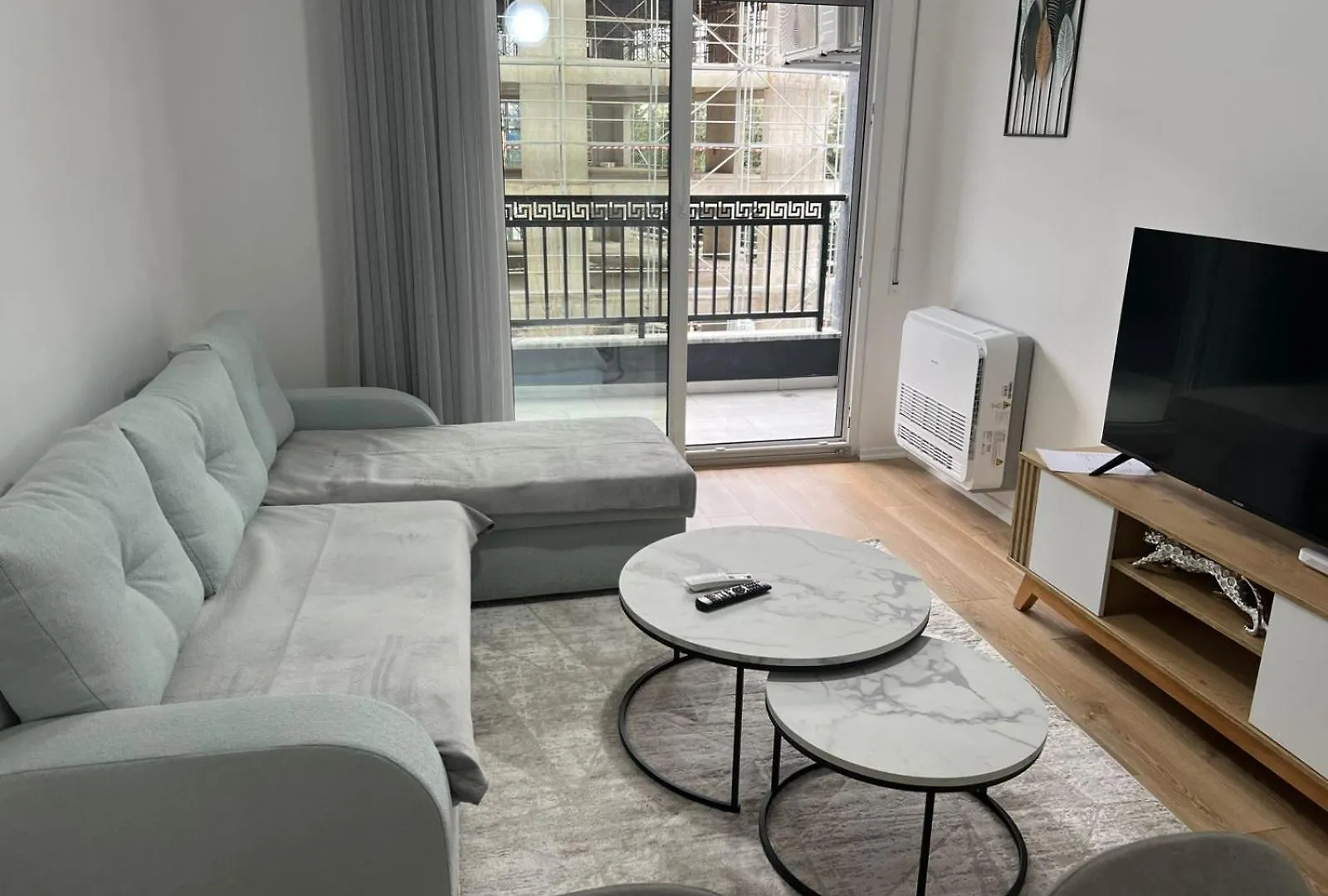 Apartment Bright & Roomy Tirana Albania