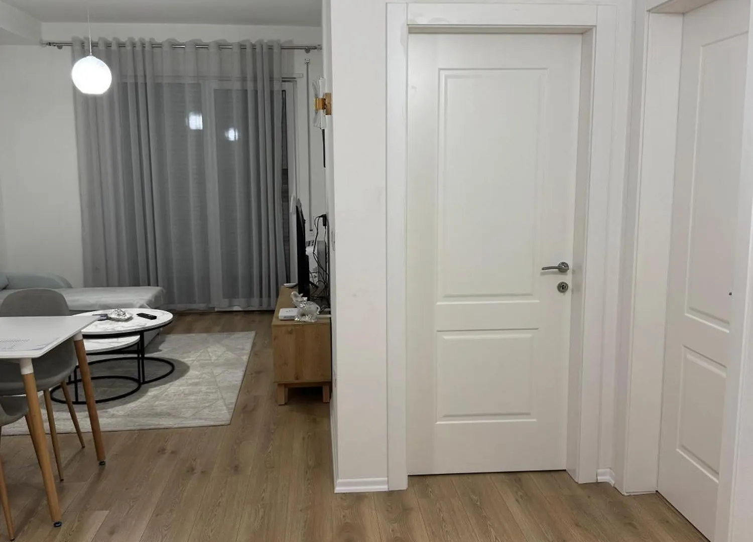 Bright & Roomy Tirana